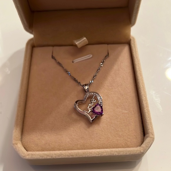 Brand new silver amethyst heart stone white gold plated - Picture 1 of 1